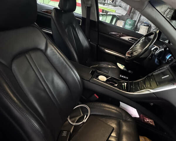 Синій Лінкольн MKZ, об'ємом двигуна 2 л та пробігом 202 тис. км за 9800 $, фото 4 на Automoto.ua