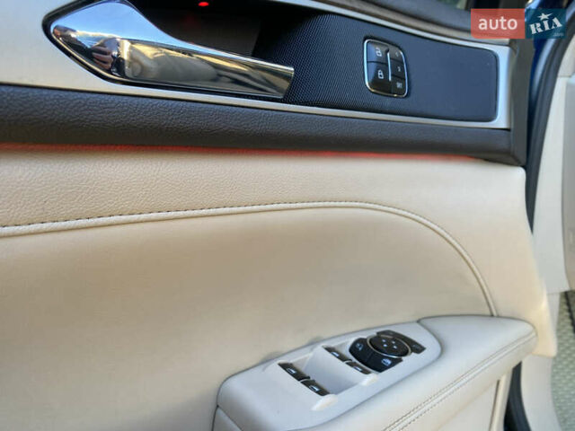 Синий Линкольн МКЗ, объемом двигателя 2 л и пробегом 175 тыс. км за 15499 $, фото 22 на Automoto.ua
