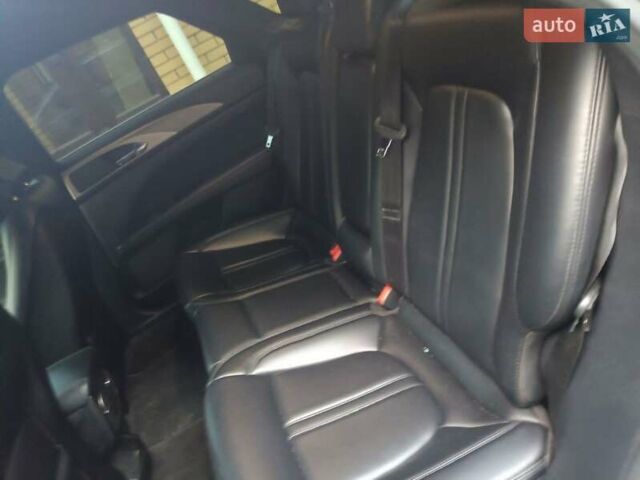 Синий Линкольн МКЗ, объемом двигателя 2 л и пробегом 125 тыс. км за 12500 $, фото 3 на Automoto.ua