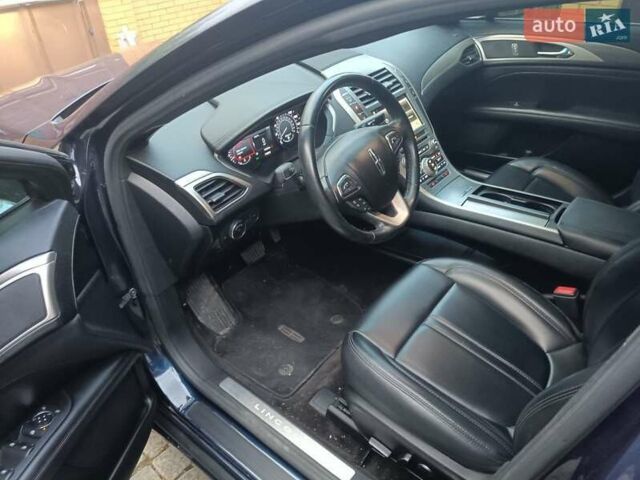 Синий Линкольн МКЗ, объемом двигателя 2 л и пробегом 125 тыс. км за 12500 $, фото 1 на Automoto.ua