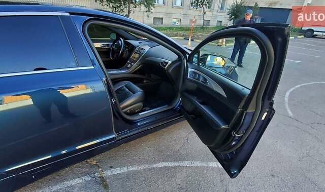 Синий Линкольн МКЗ, объемом двигателя 2 л и пробегом 157 тыс. км за 15000 $, фото 10 на Automoto.ua