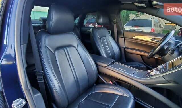 Синий Линкольн МКЗ, объемом двигателя 2 л и пробегом 157 тыс. км за 15000 $, фото 7 на Automoto.ua