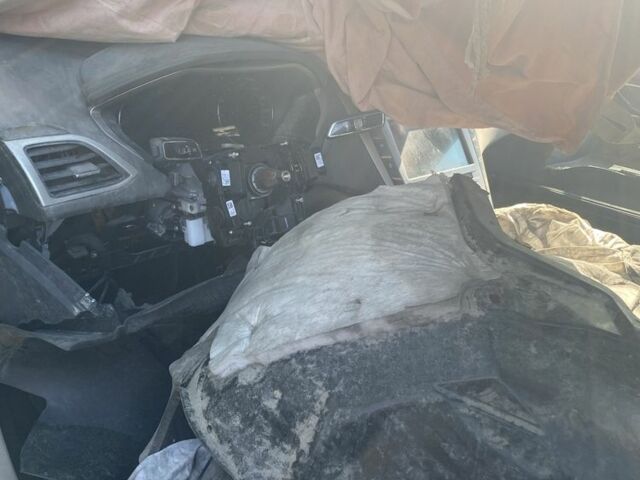 Синий Линкольн МКЗ, объемом двигателя 0 л и пробегом 1000 тыс. км за 1500 $, фото 5 на Automoto.ua