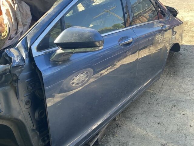 Синий Линкольн МКЗ, объемом двигателя 0 л и пробегом 1000 тыс. км за 1500 $, фото 2 на Automoto.ua