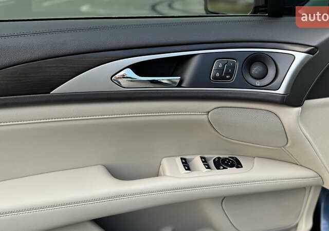 Синій Лінкольн MKZ, об'ємом двигуна 2 л та пробігом 90 тис. км за 16300 $, фото 15 на Automoto.ua