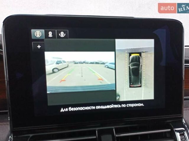 Белый Линкольн Навигатор, объемом двигателя 3.5 л и пробегом 43 тыс. км за 57000 $, фото 13 на Automoto.ua