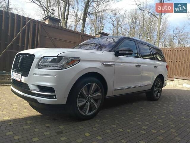 Білий Лінкольн Navigator, об'ємом двигуна 3.5 л та пробігом 43 тис. км за 59000 $, фото 1 на Automoto.ua