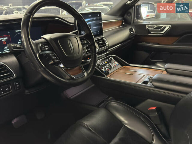 Белый Линкольн Навигатор, объемом двигателя 3.5 л и пробегом 193 тыс. км за 56499 $, фото 13 на Automoto.ua