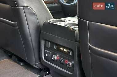 Бежевий Лінкольн Navigator, об'ємом двигуна 3.5 л та пробігом 240 тис. км за 24999 $, фото 22 на Automoto.ua