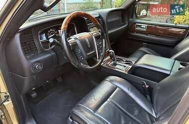 Бежевий Лінкольн Navigator, об'ємом двигуна 3.5 л та пробігом 240 тис. км за 24999 $, фото 16 на Automoto.ua