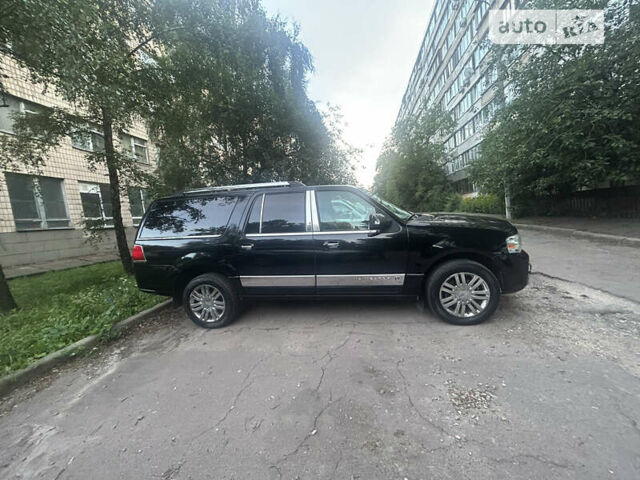 Черный Линкольн Навигатор, объемом двигателя 5.41 л и пробегом 160 тыс. км за 13500 $, фото 73 на Automoto.ua