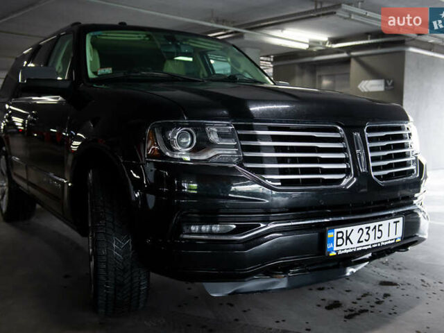 Черный Линкольн Навигатор, объемом двигателя 3.5 л и пробегом 153 тыс. км за 25600 $, фото 64 на Automoto.ua