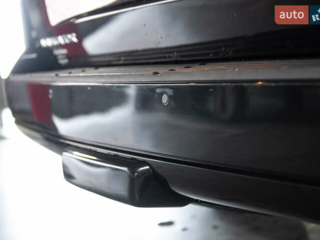 Черный Линкольн Навигатор, объемом двигателя 3.5 л и пробегом 153 тыс. км за 25600 $, фото 76 на Automoto.ua