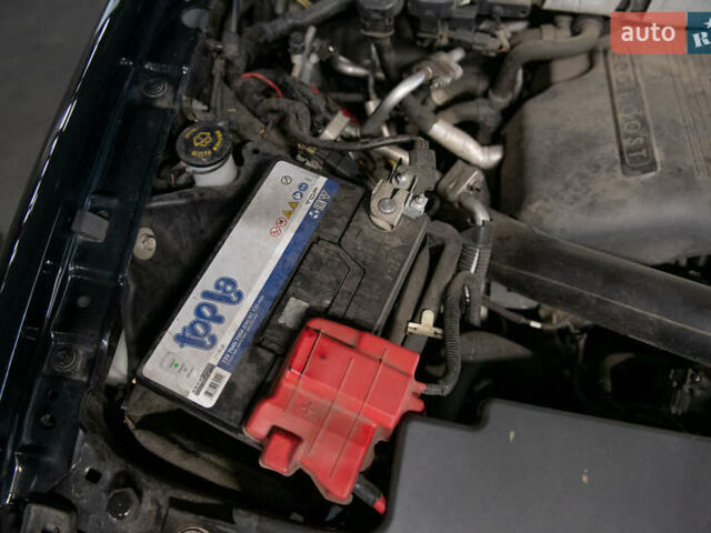 Черный Линкольн Навигатор, объемом двигателя 3.5 л и пробегом 153 тыс. км за 25600 $, фото 27 на Automoto.ua