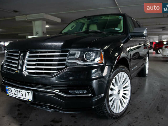 Черный Линкольн Навигатор, объемом двигателя 3.5 л и пробегом 153 тыс. км за 25600 $, фото 1 на Automoto.ua
