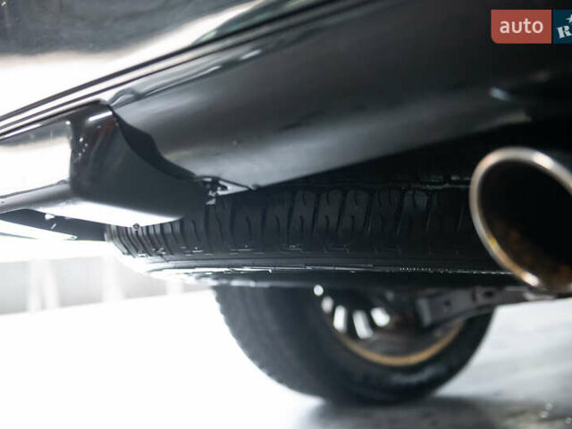 Черный Линкольн Навигатор, объемом двигателя 3.5 л и пробегом 153 тыс. км за 25600 $, фото 77 на Automoto.ua