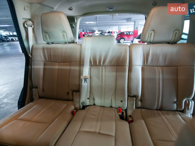 Черный Линкольн Навигатор, объемом двигателя 3.5 л и пробегом 153 тыс. км за 25600 $, фото 16 на Automoto.ua