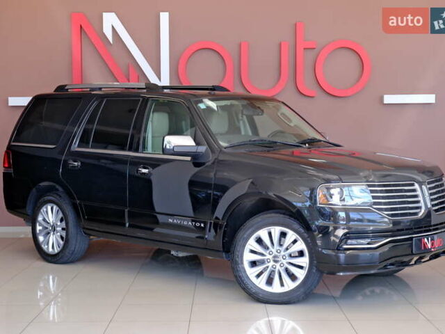 Черный Линкольн Навигатор, объемом двигателя 0 л и пробегом 38 тыс. км за 22900 $, фото 9 на Automoto.ua
