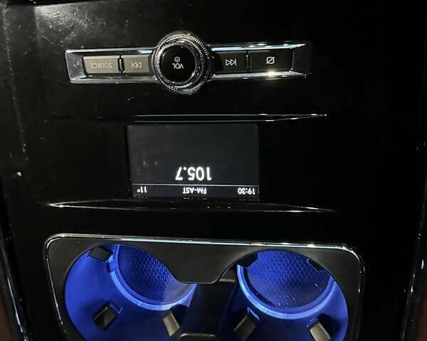 Черный Линкольн Навигатор, объемом двигателя 3.5 л и пробегом 121 тыс. км за 58000 $, фото 52 на Automoto.ua