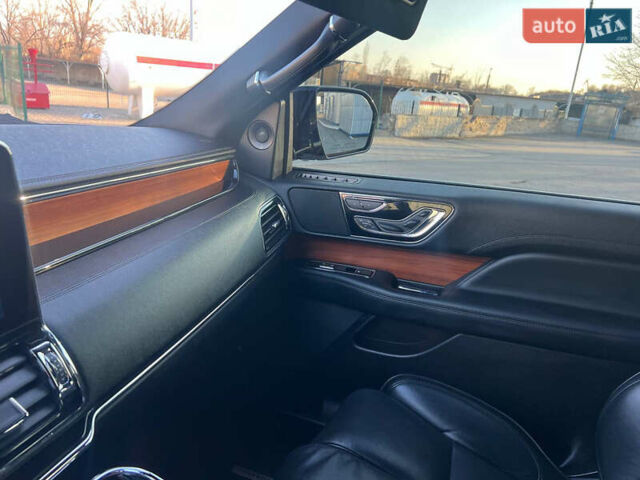 Линкольн Навигатор 2019 в Днепре (Днепропетровске) на Automoto.ua Черный Линкольн Навигатор, объемом двигателя 3.5 л и пробегом 70 тыс. км за 47700 $, фото 18 на Automoto.ua