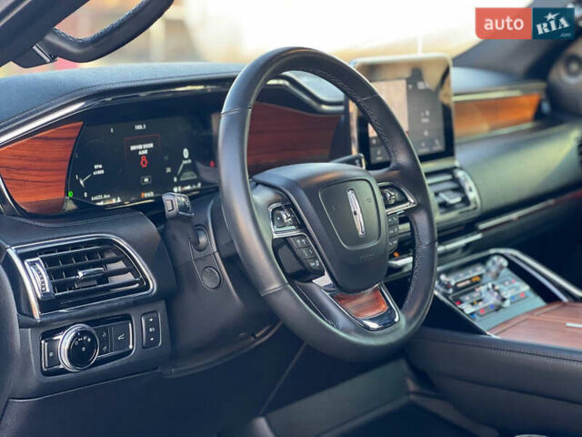 Линкольн Навигатор 2019 в Днепре (Днепропетровске) на Automoto.ua Черный Линкольн Навигатор, объемом двигателя 3.5 л и пробегом 70 тыс. км за 47700 $, фото 3 на Automoto.ua