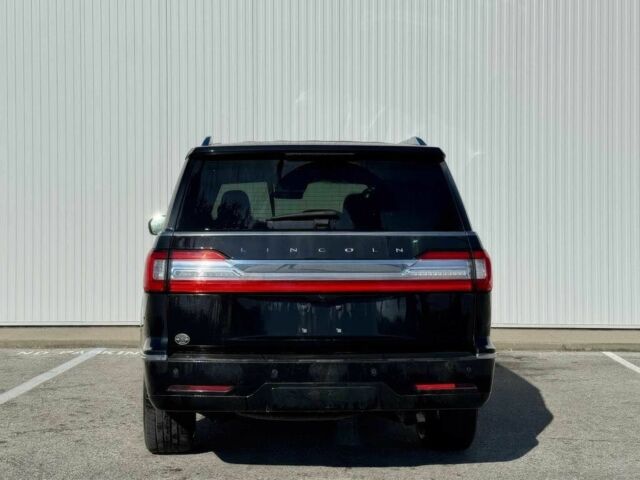 Черный Линкольн Навигатор, объемом двигателя 3.5 л и пробегом 38 тыс. км за 13000 $, фото 4 на Automoto.ua