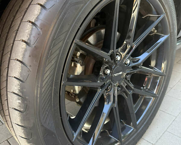 Черный Линкольн Навигатор, объемом двигателя 3.5 л и пробегом 73 тыс. км за 47500 $, фото 12 на Automoto.ua