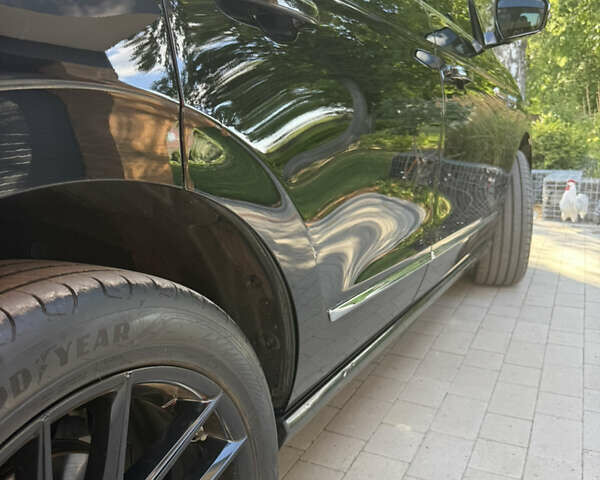 Черный Линкольн Навигатор, объемом двигателя 3.5 л и пробегом 73 тыс. км за 47500 $, фото 13 на Automoto.ua