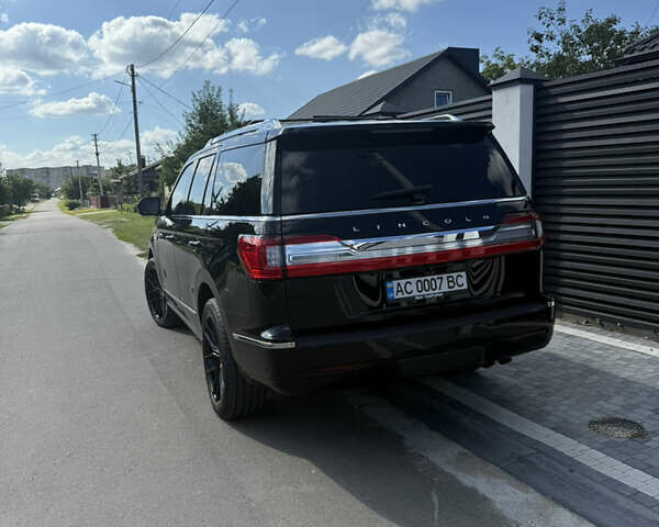 Черный Линкольн Навигатор, объемом двигателя 3.5 л и пробегом 73 тыс. км за 47500 $, фото 7 на Automoto.ua