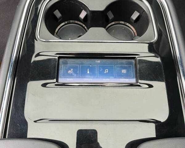 Чорний Лінкольн Navigator, об'ємом двигуна 3.5 л та пробігом 33 тис. км за 21400 $, фото 11 на Automoto.ua