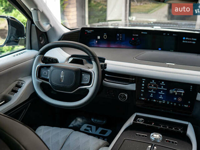 Линкольн Навигатор, объемом двигателя 3.5 л и пробегом 1 тыс. км за 196000 $, фото 39 на Automoto.ua