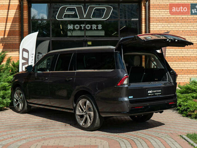 Линкольн Навигатор, объемом двигателя 3.5 л и пробегом 1 тыс. км за 196000 $, фото 8 на Automoto.ua