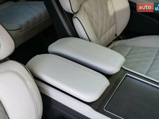 Линкольн Навигатор, объемом двигателя 3.5 л и пробегом 1 тыс. км за 196000 $, фото 41 на Automoto.ua