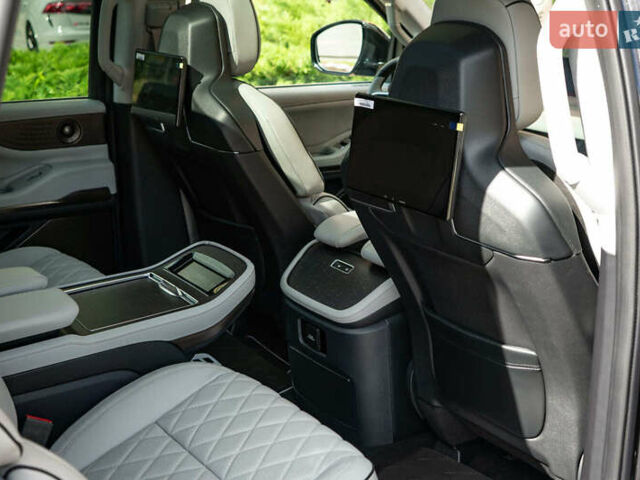 Линкольн Навигатор, объемом двигателя 3.5 л и пробегом 1 тыс. км за 196000 $, фото 51 на Automoto.ua