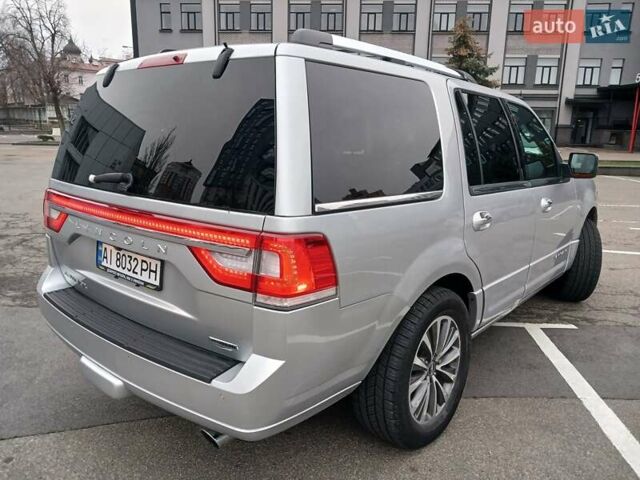 Сірий Лінкольн Navigator, об'ємом двигуна 3.5 л та пробігом 85 тис. км за 21500 $, фото 5 на Automoto.ua