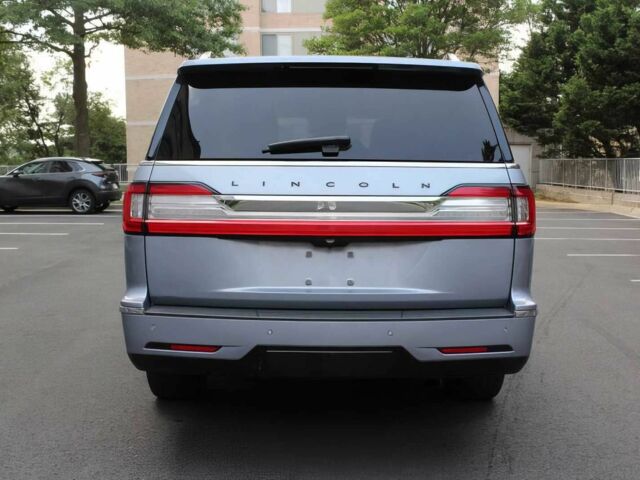Сірий Лінкольн Navigator, об'ємом двигуна 3.5 л та пробігом 50 тис. км за 28000 $, фото 4 на Automoto.ua