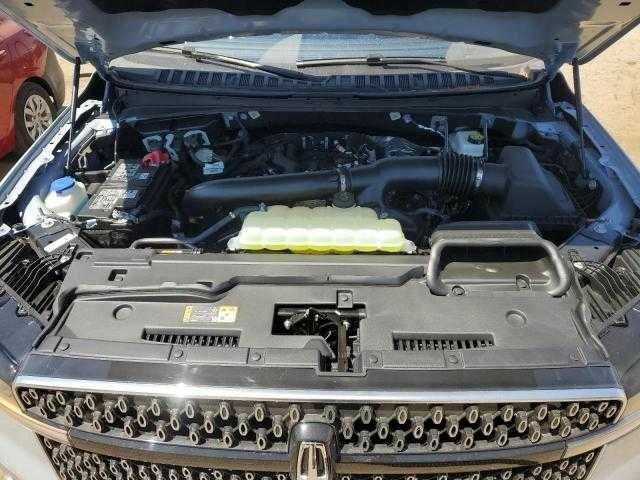 Серый Линкольн Навигатор, объемом двигателя 0 л и пробегом 1 тыс. км за 70000 $, фото 9 на Automoto.ua