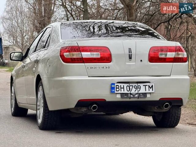 Белый Линкольн Зефир, объемом двигателя 2.97 л и пробегом 233 тыс. км за 5999 $, фото 14 на Automoto.ua