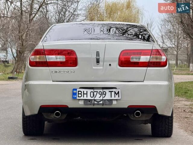 Белый Линкольн Зефир, объемом двигателя 2.97 л и пробегом 233 тыс. км за 5999 $, фото 10 на Automoto.ua