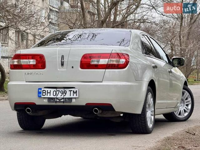 Білий Лінкольн Зефір, об'ємом двигуна 2.97 л та пробігом 233 тис. км за 5999 $, фото 29 на Automoto.ua