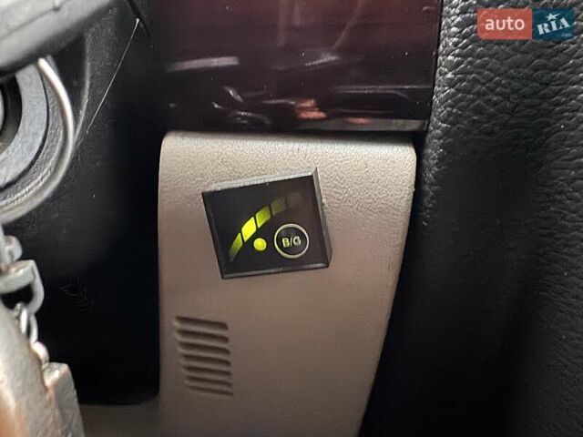 Белый Линкольн Зефир, объемом двигателя 2.97 л и пробегом 233 тыс. км за 5999 $, фото 78 на Automoto.ua