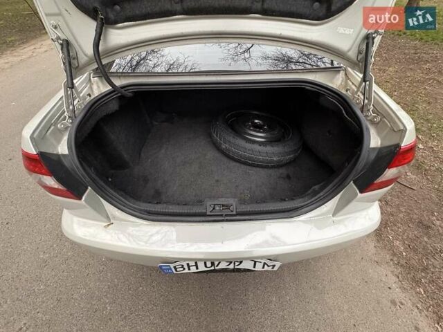 Білий Лінкольн Зефір, об'ємом двигуна 2.97 л та пробігом 233 тис. км за 5999 $, фото 73 на Automoto.ua