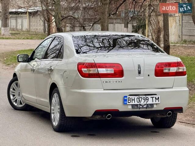 Белый Линкольн Зефир, объемом двигателя 2.97 л и пробегом 233 тыс. км за 5999 $, фото 28 на Automoto.ua