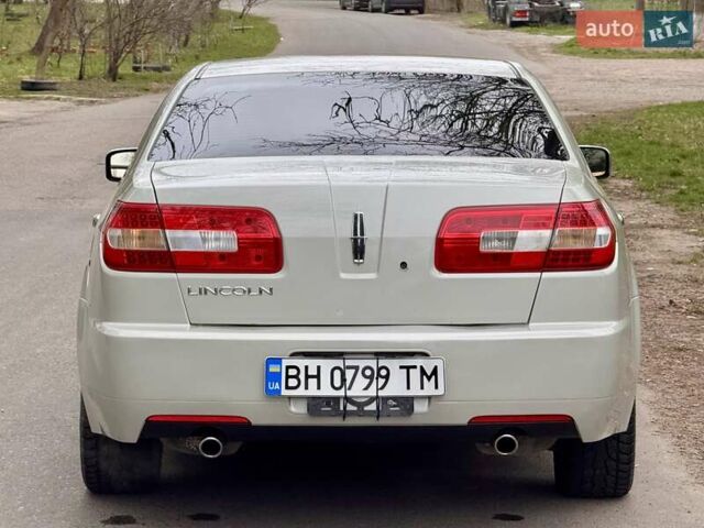 Белый Линкольн Зефир, объемом двигателя 2.97 л и пробегом 233 тыс. км за 5999 $, фото 11 на Automoto.ua