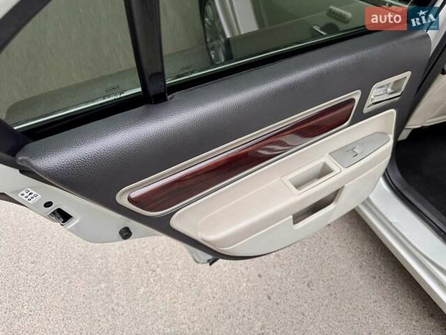 Білий Лінкольн Зефір, об'ємом двигуна 2.97 л та пробігом 233 тис. км за 5999 $, фото 62 на Automoto.ua