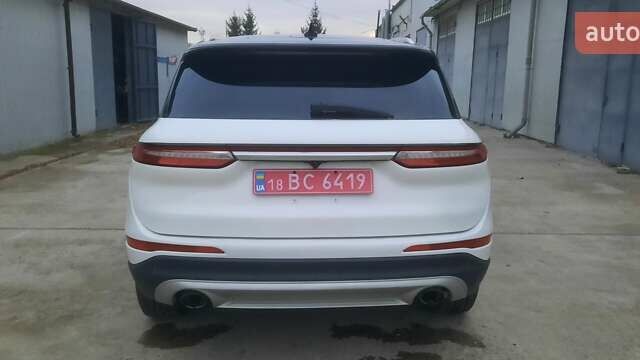 Белый Линкольн Corsair, объемом двигателя 2 л и пробегом 122 тыс. км за 14950 $, фото 3 на Automoto.ua