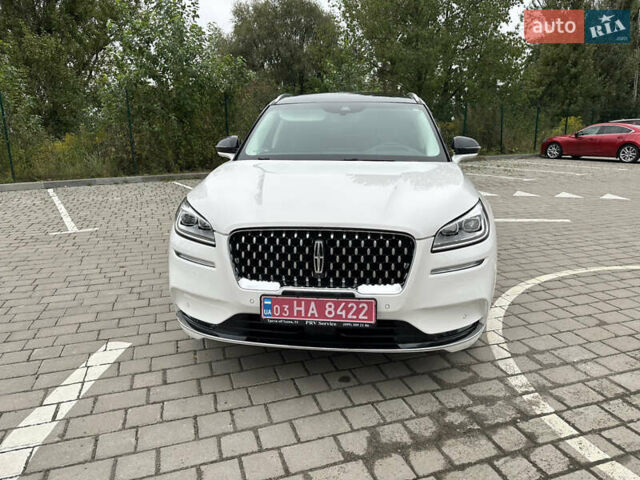 Белый Линкольн Corsair, объемом двигателя 2.29 л и пробегом 101 тыс. км за 24500 $, фото 6 на Automoto.ua