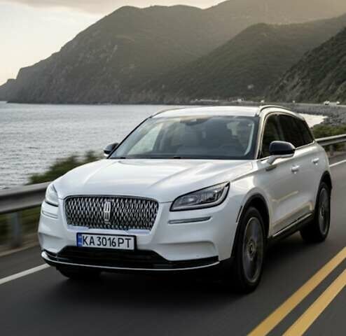 Белый Линкольн Corsair, объемом двигателя 2 л и пробегом 77 тыс. км за 23333 $, фото 1 на Automoto.ua