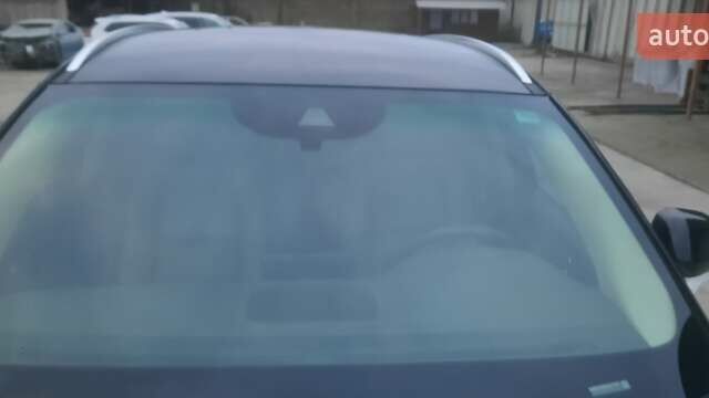 Белый Линкольн Corsair, объемом двигателя 2 л и пробегом 122 тыс. км за 14950 $, фото 8 на Automoto.ua