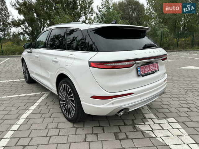 Белый Линкольн Corsair, объемом двигателя 2.29 л и пробегом 101 тыс. км за 24500 $, фото 20 на Automoto.ua